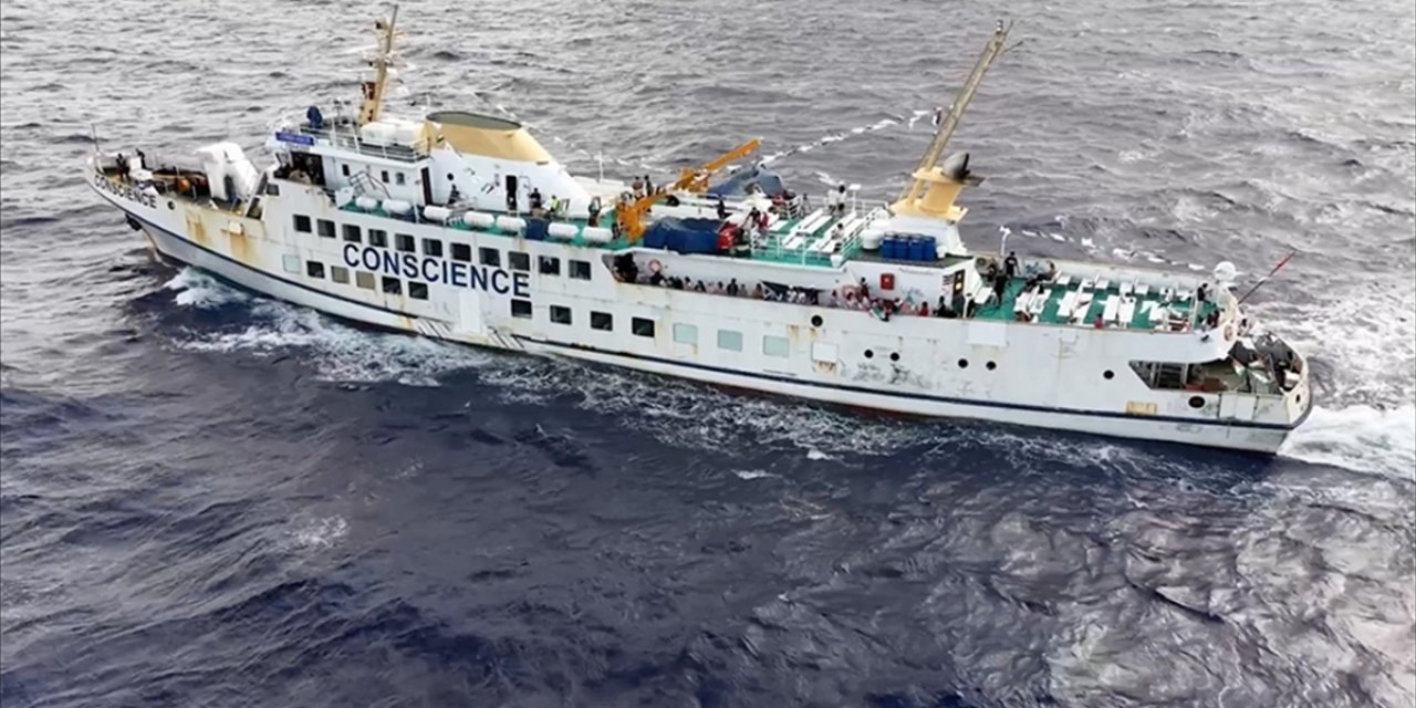 Özgürlük Filosu Koalisyonu'ndaki Aktivist Di Luca, Gazze'ye Ulaşmakta Kararlı Olduklarını Söyledi