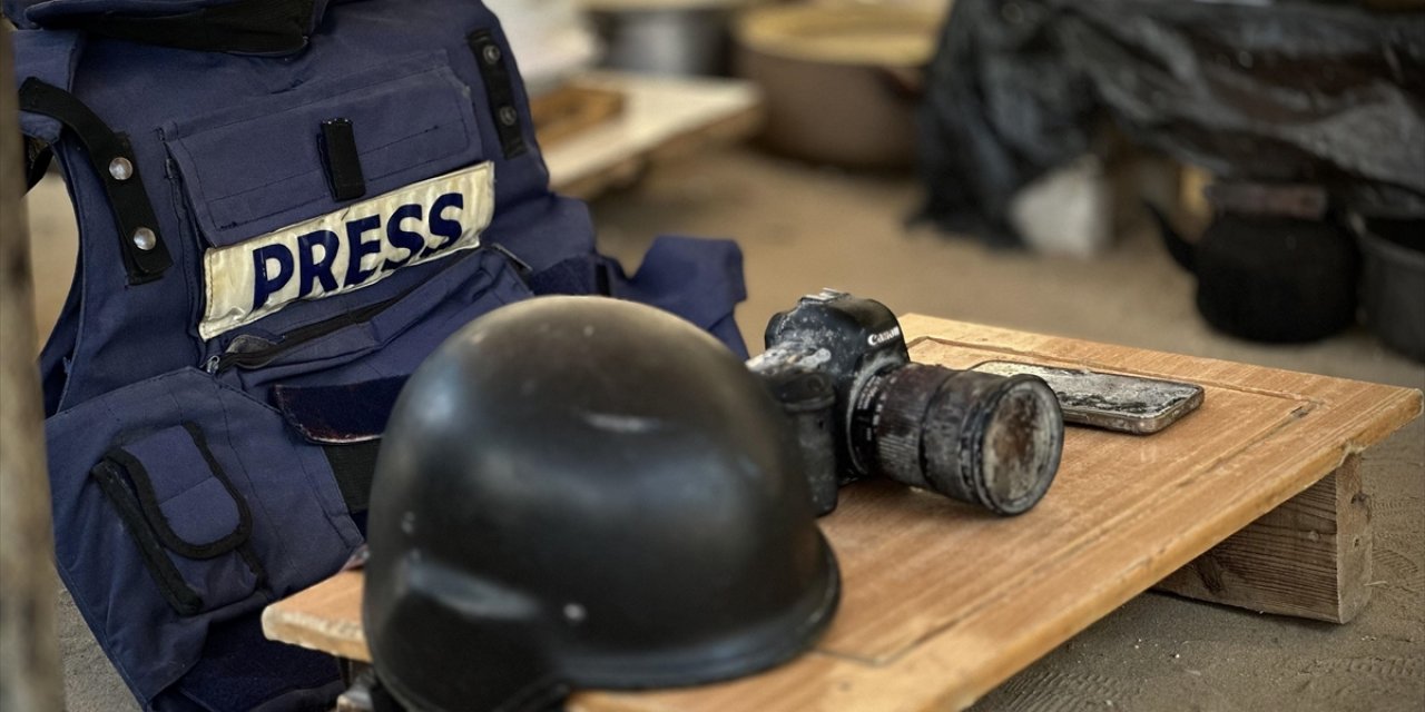 Gazze'de Gazeteciler 2 Yıldır Süren İsrail Soykırımını Belgelemenin Bedelini Canlarıyla Ödedi