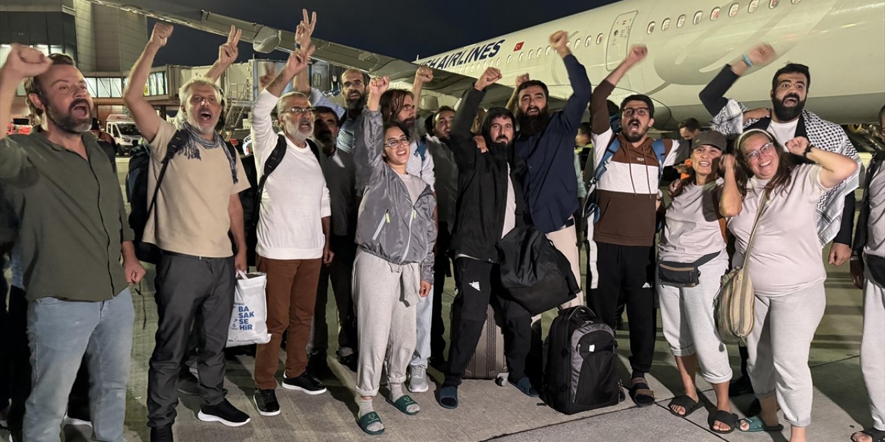 Küresel  Sumud Filosu Aktivisti 15 Türk İstanbul'da