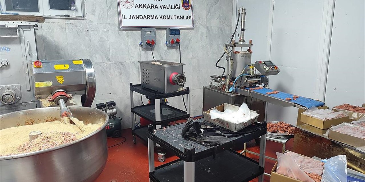 Başkentte 3 İş Yerinde 17 Ton Bozuk Et Ele Geçirildi