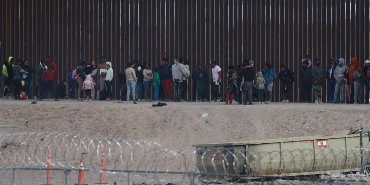 ABD'de Meksika Sınırından Yasa Dışı Geçişler 1970'lerden Bu Yana En Düşük Seviyede