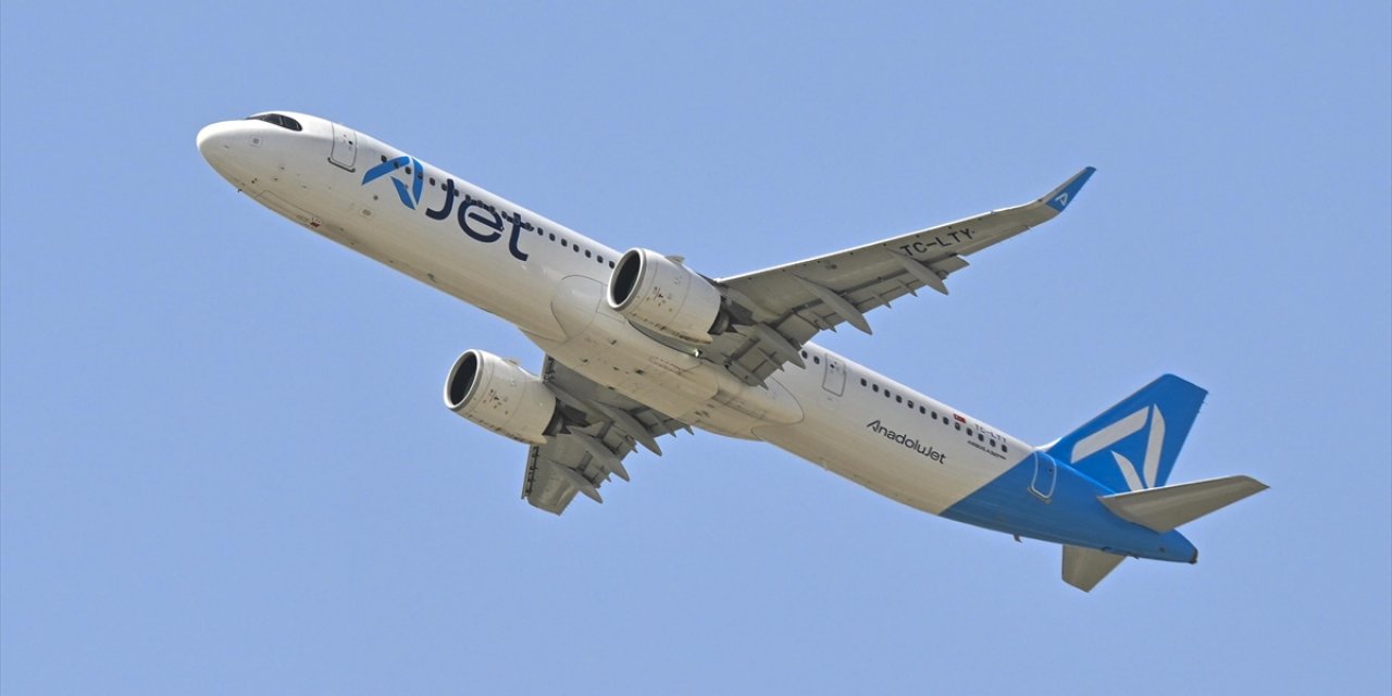 Ajet'in Zamanında Kalkış Oranı Yüzde 80'e Yaklaştı