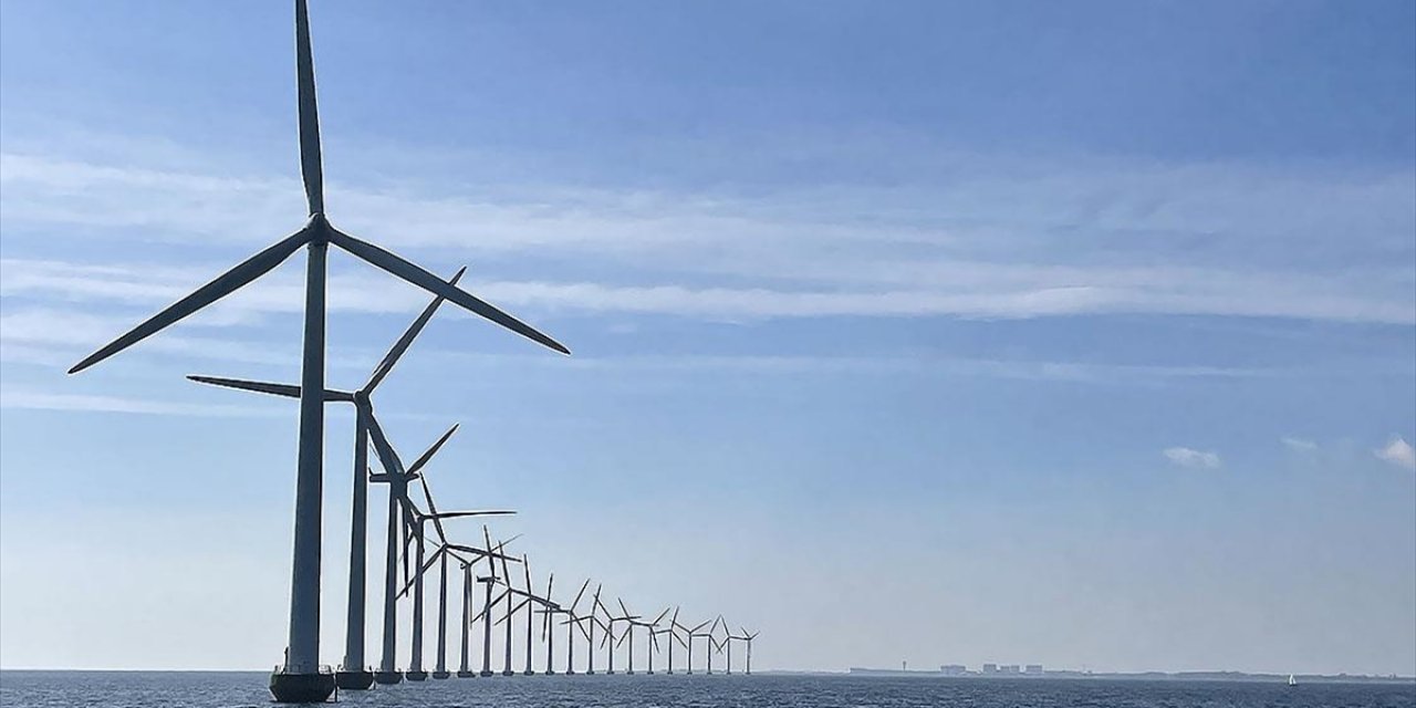 Deniz Üstü Rüzgar Enerjisi Şirketi Orsted, 2 Bin Kişiyi İşten Çıkaracağını Duyurdu