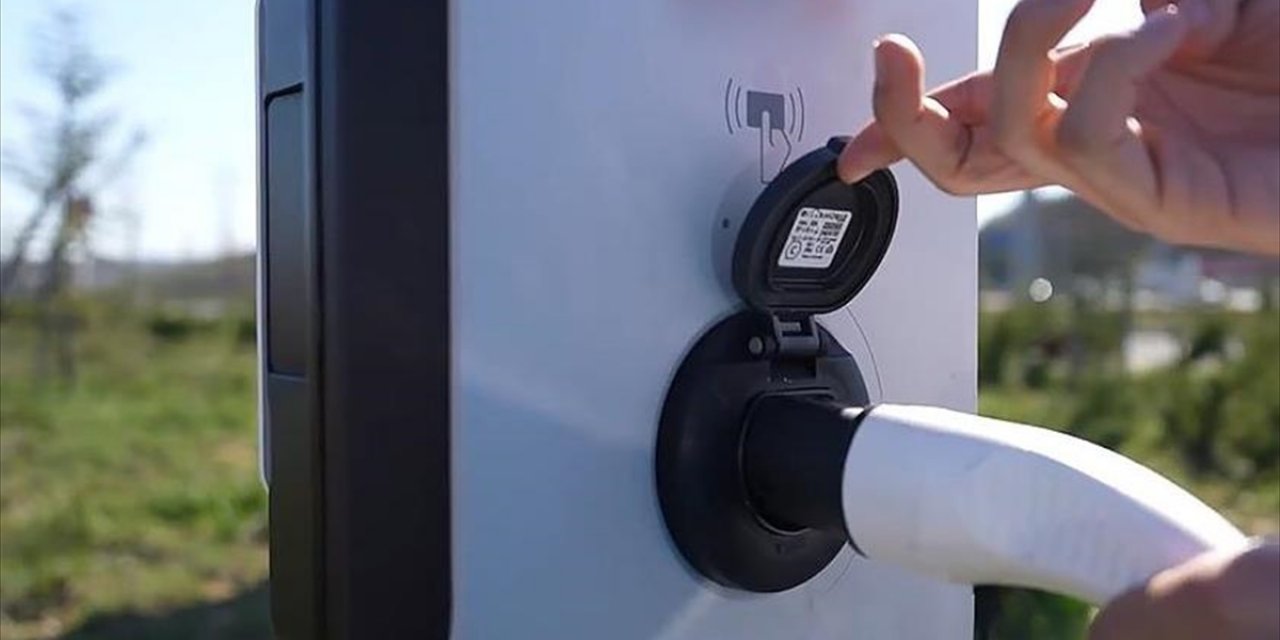 Türkiye'nin 81 İline Yeni Şarj İstasyonları Geliyor