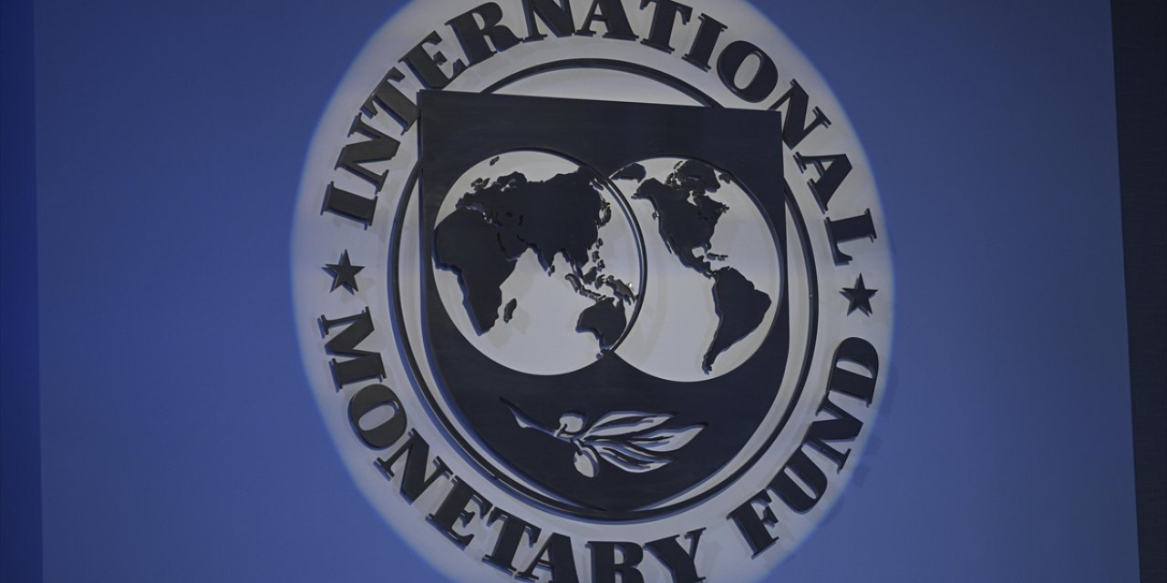 IMF Bu Yıla İlişkin Küresel Ekonomik Büyüme Tahminini Yükseltti