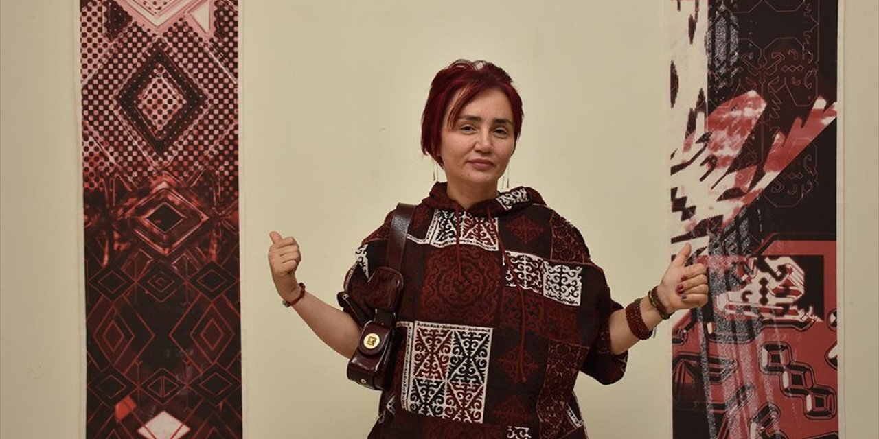 Manisa'nın Geleneksel Halı Motifleri Dijital Tasarımla Geleceğe Taşınıyor