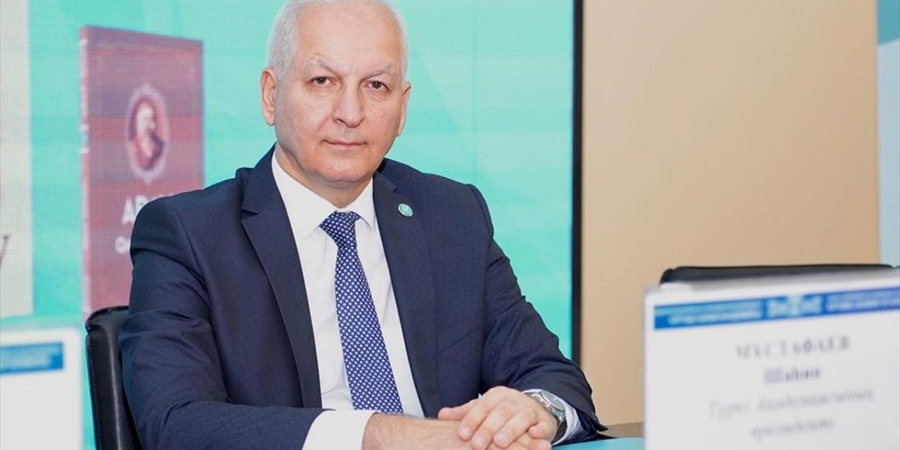 Türk Akademisi Başkanı Mustafayev, Kitapları Ortak Türk Alfabesi İle Yayınlamaya Başladıklarını Söyledi