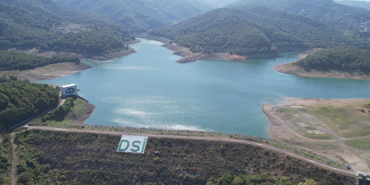 Yalova'nın Su İhtiyacının Karşılandığı Gökçe Barajı'nda Su Seviyesi Düştü