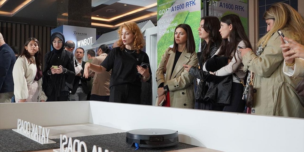 Ecovacs Akıllı Robot Süpürge Serisi Deebot X11 Serisi'ni Türkiye'de Satışa Sundu