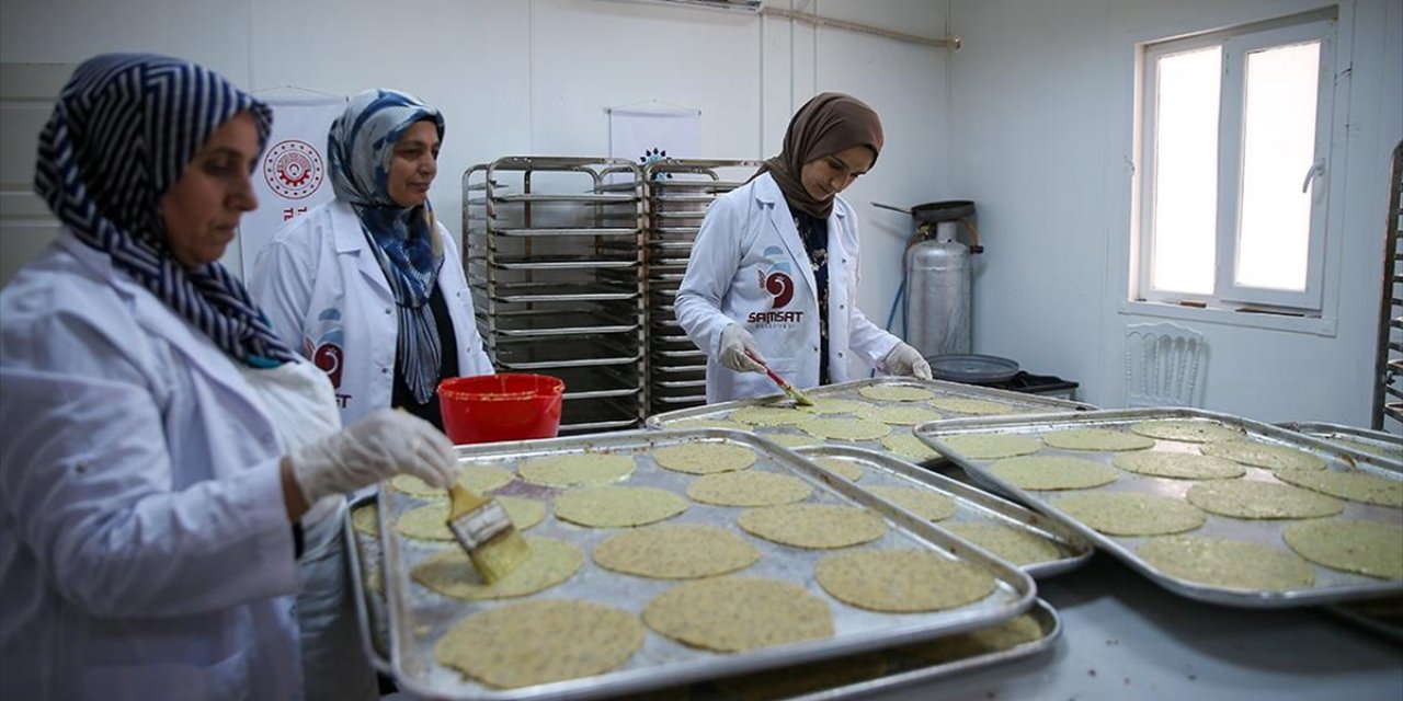 "Samsat Çöreği" Geçim Kaynakları Oldu