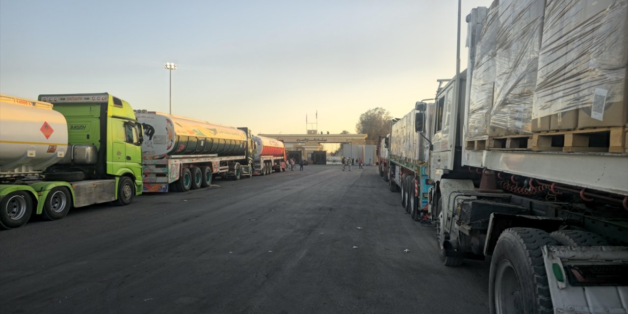 Gazze'nin "Dünyaya Açılan Kapısı" Refah'ta Belirsizlik Sürüyor