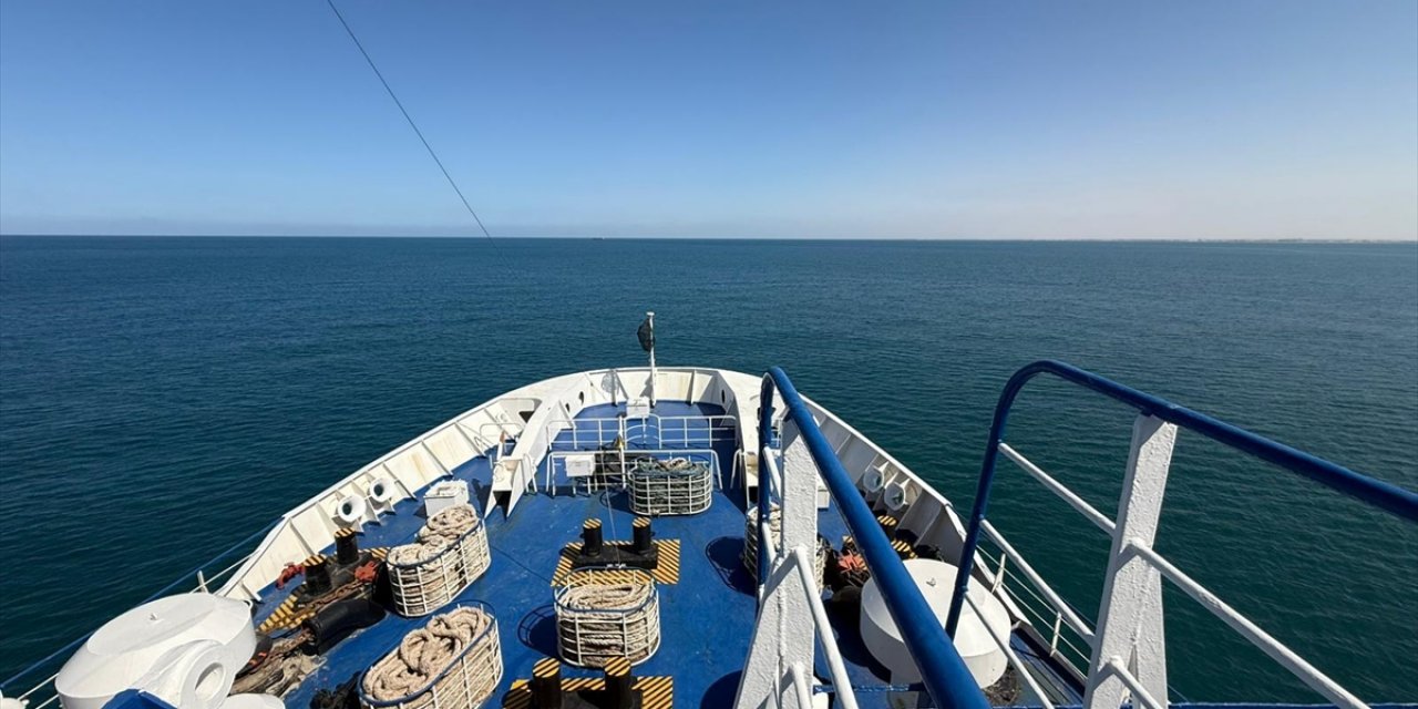 Türkiye'nin "İyilik Gemisi" El-ariş Limanı Açıklarında