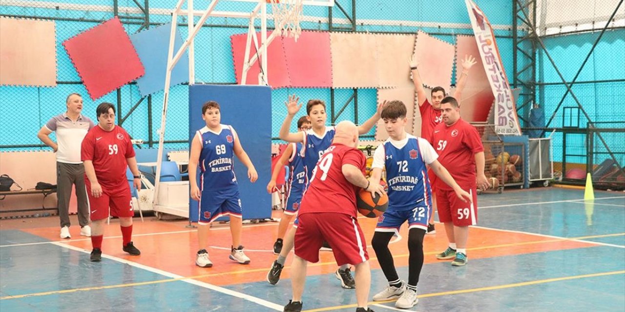 Tekirdağ'da "Özel Bireyler" Fiziksel ve Sosyal Gelişimlerini Basketbolla Artırıyor