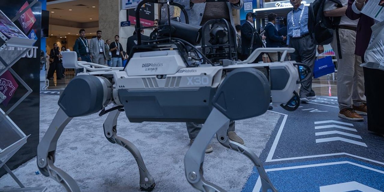 Robot Köpekler Yapay Zekayla Güçlenerek Yeni Görevler Üstlenecek