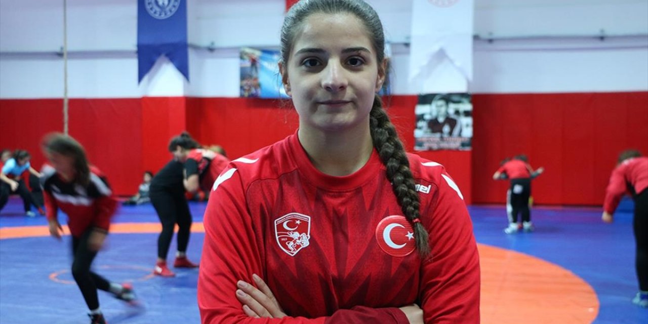 Balkan Şampiyonu Elif Sude, Yeni Madalyalara Odaklandı