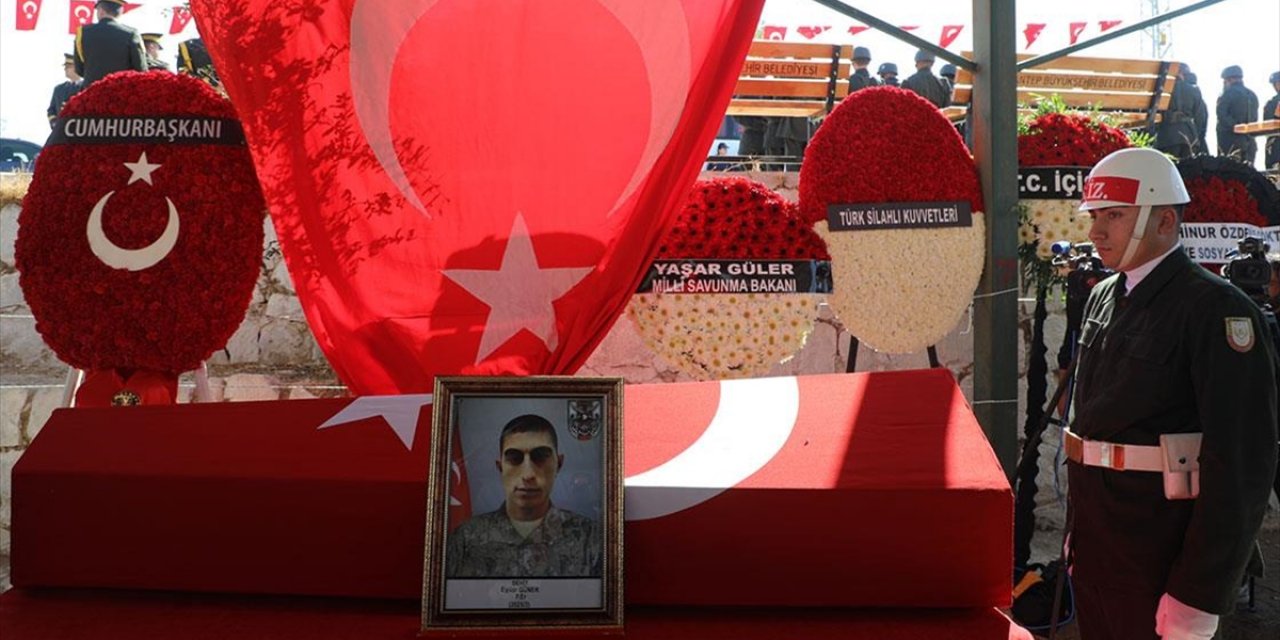 Şehit Piyade Er Eyüp Güner, Gaziantep'te Toprağa Verildi