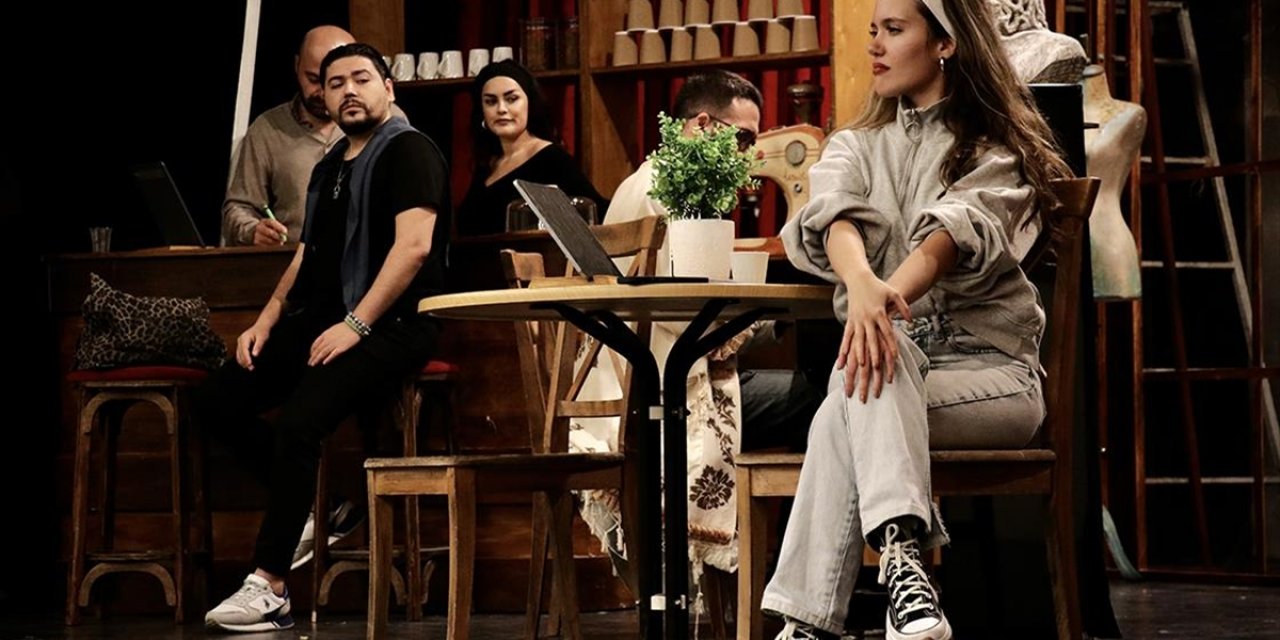 Mozart'ın 257 Yıllık Operası "Bastien ve Bastienne" Modern Yorumuyla Sahneye Taşınıyor