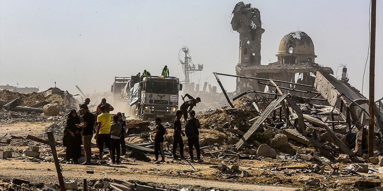 İsrail'in, Gazze'ye İnsani Yardım Girişini Dondurma Kararından "ABD Baskısıyla" Vazgeçtiği Öne Sürüldü