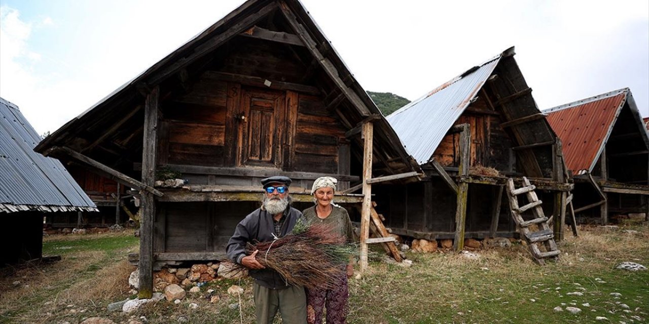 Likya Lahitlerinden Esinlenilerek Yapılan Tahıl Ambarları Asırlardır Hizmet Veriyor