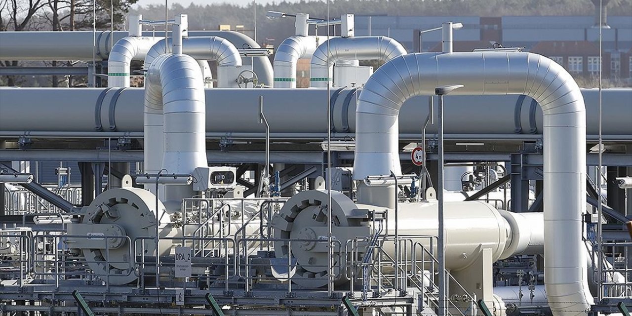 AB, Rusya'dan Gaz İthalatına 2028'de Son Verecek