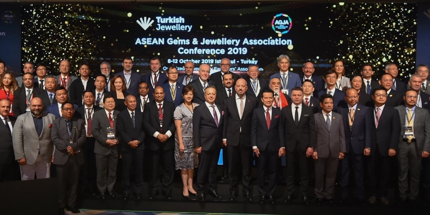 Dünya Mücevher Pazarının Yöneticileri İstanbul'da Buluştu