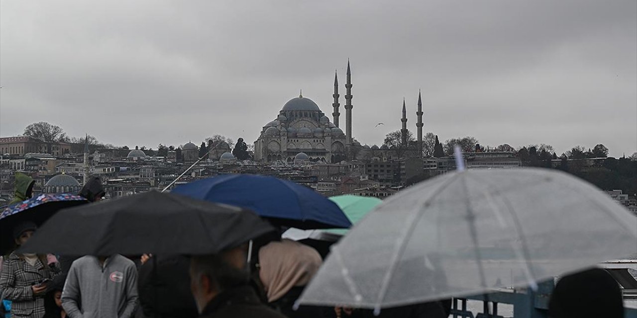 İstanbul'da Yarın Kuvvetli Sağanak Bekleniyor