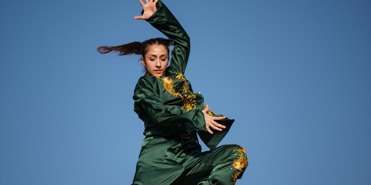 Parklarda Yaptığı Antrenmanlarla Dünya Üçüncüsü Olan Liyne Nisa'nın Gözü Şampiyonlukta