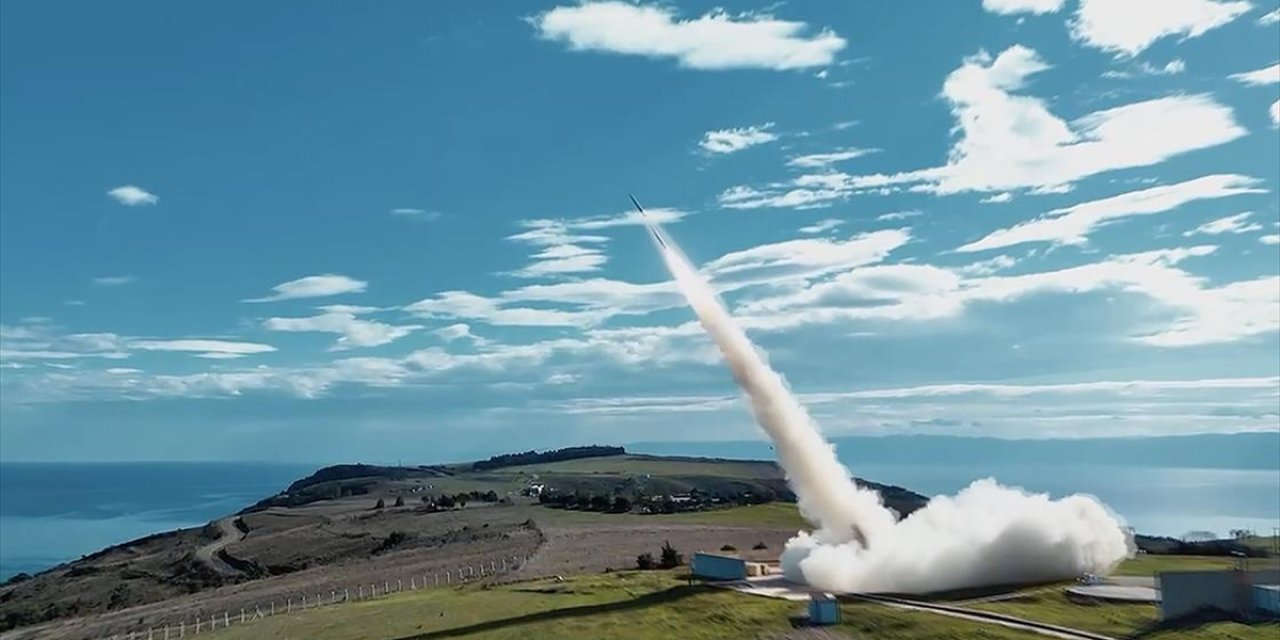 Türk Savunma Sanayisinden Yeni Balistik Füze Testi