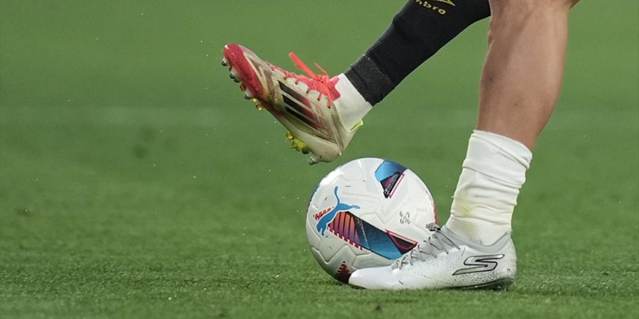 Galatasaray İle Göztepe 63. Randevuda