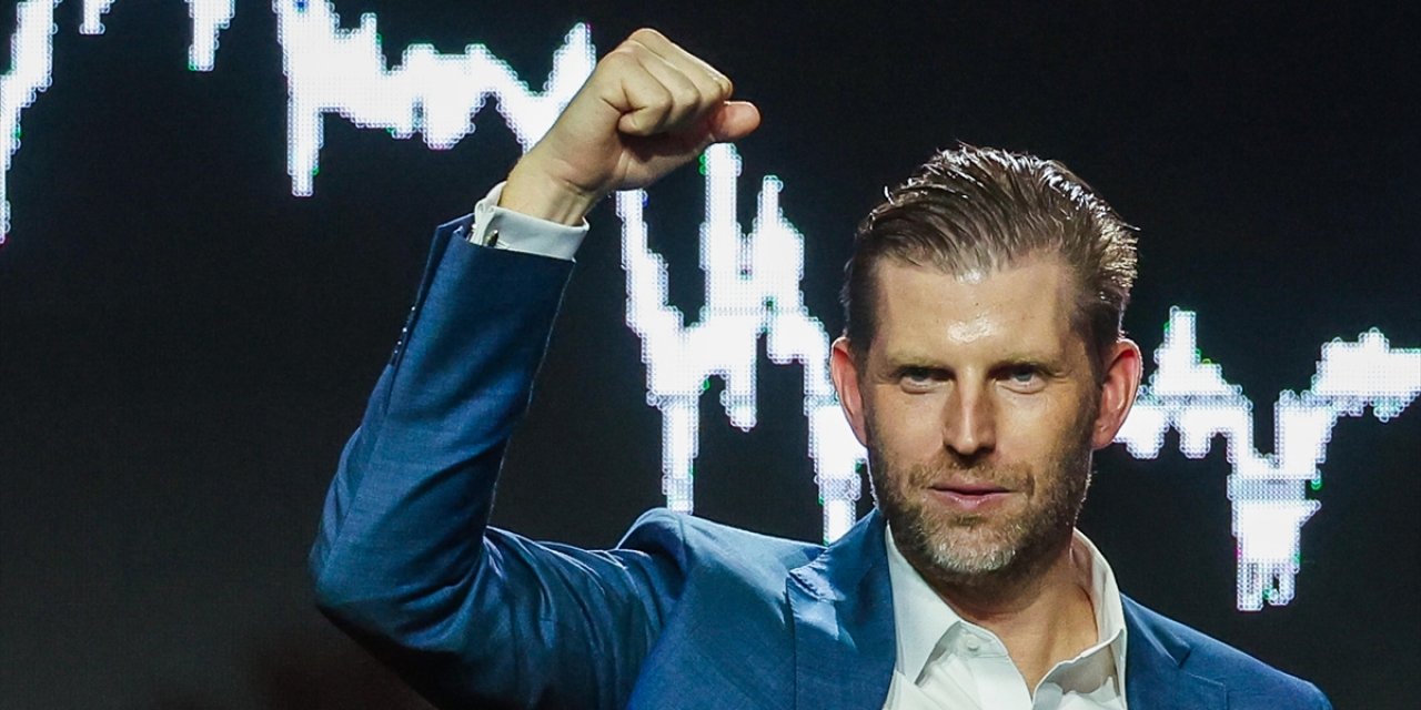 Trump'ın Oğlu, Gelecek Yıllarda Başkanlık Seçimlerinde Aday Olabileceğinin Sinyalini Verdi