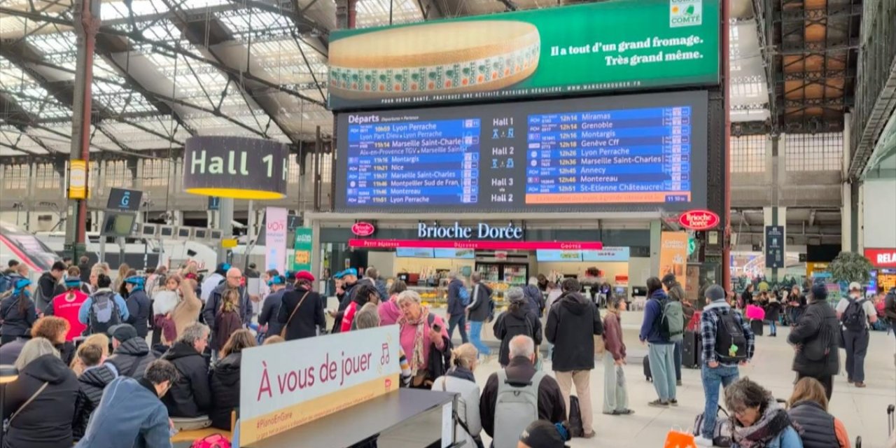 Fransa'da Sabotaj Eylemi Nedeniyle Tren Seferlerinde Aksamalar Yaşandı