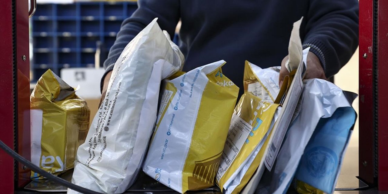 Posta Sektörünün Geliri 2025'in İlk Yarısında 77 Milyar Lirayı Aştı