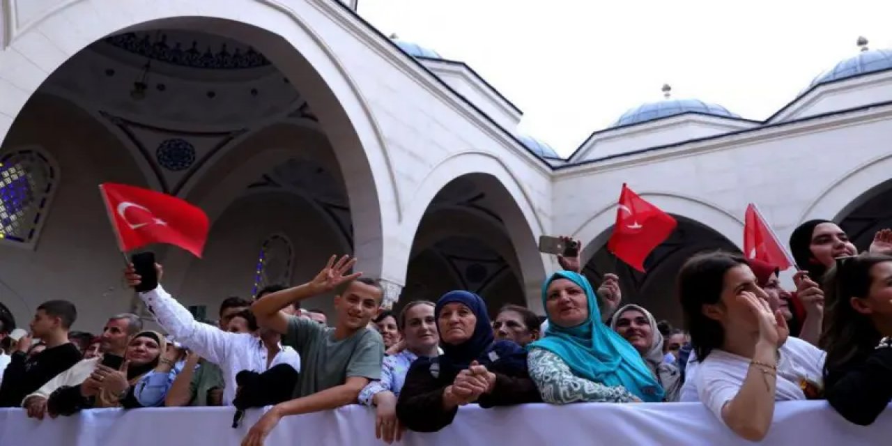 Türkiye'nin Balkanlar Politikası Nasıl Değişti, Sırbistan-Kosova Gerilimi Ne Anlama Geliyor?