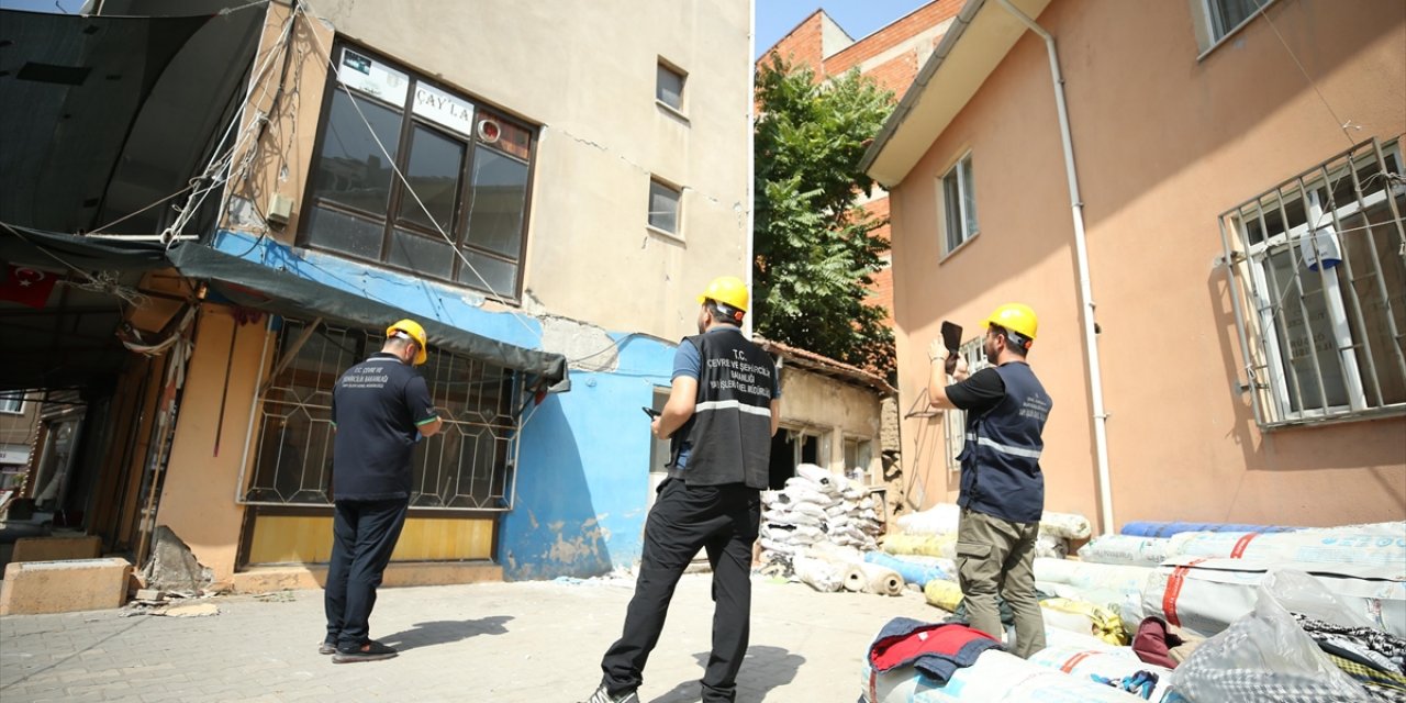 Sındırgı'da Ağustostaki Depremin Ardından 250 Ekip Hasar Tespiti İçin Görev Yaptı