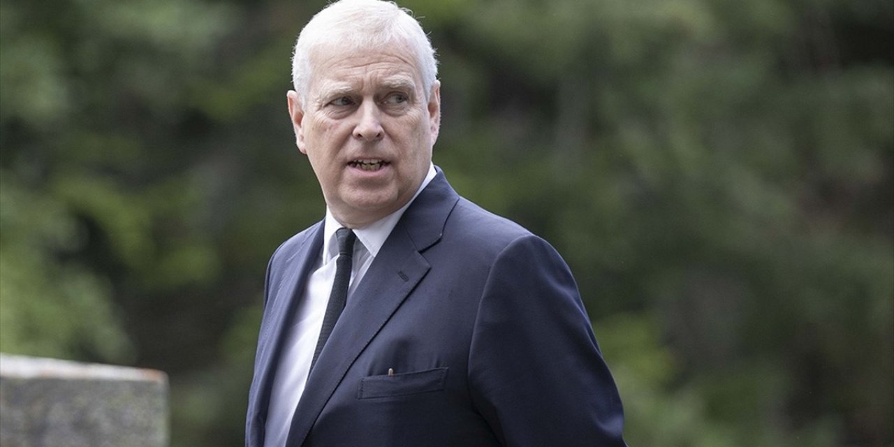 İngiltere Kralı Charles, Kardeşi Prens Andrew'un Ünvanlarını Geri Aldı