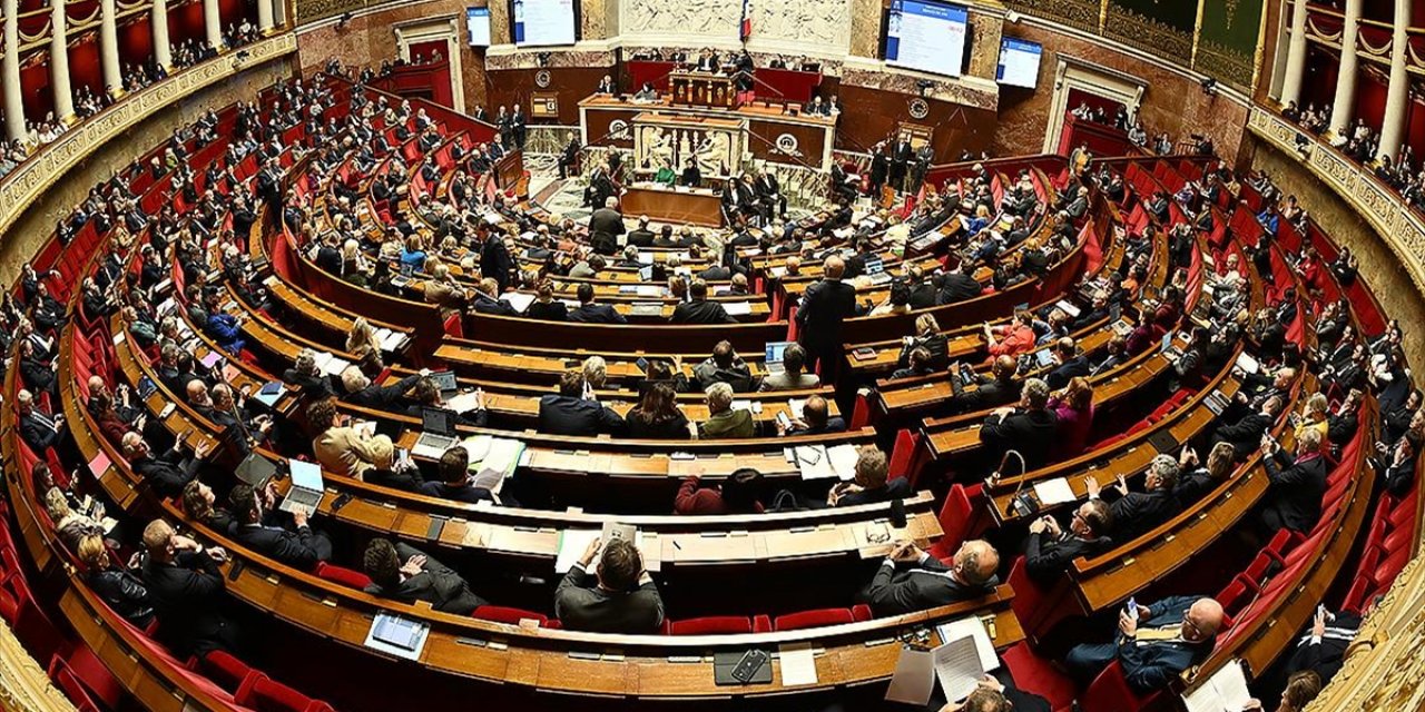 Fransa İslam Konseyi, İslamofobi Hakkında Parlamentoda Soruşturma Komisyonu Kurulmasını İstiyor