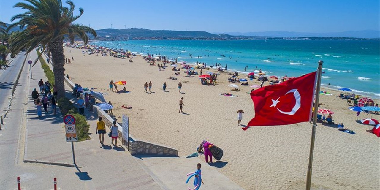 Türkiye'nin Turizm Geliri Yılın Üçüncü Çeyreğinde Yıllık Bazda Yüzde 3,9 Arttı