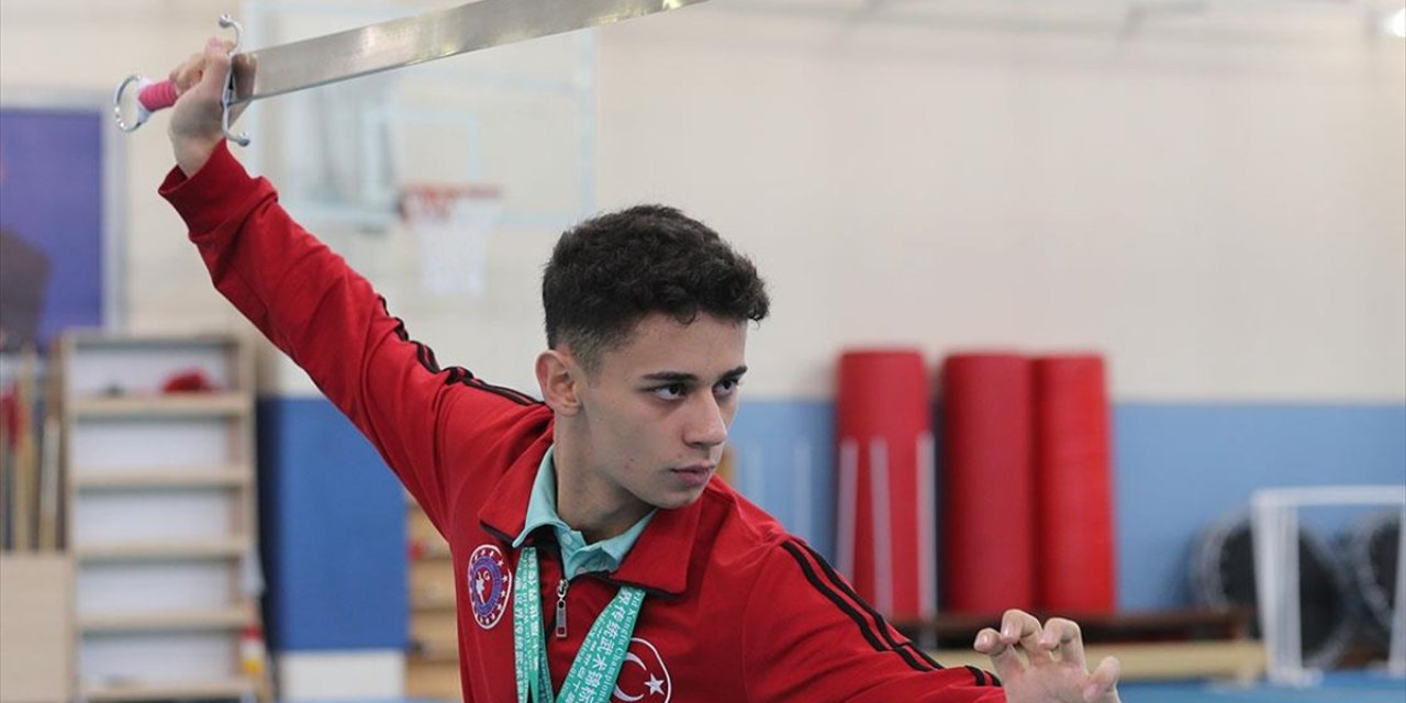 Dünya Şampiyonu Milli Wushucu, 2026 Yaz Gençlik Olimpiyat Oyunları'na Gözünü Çevirdi