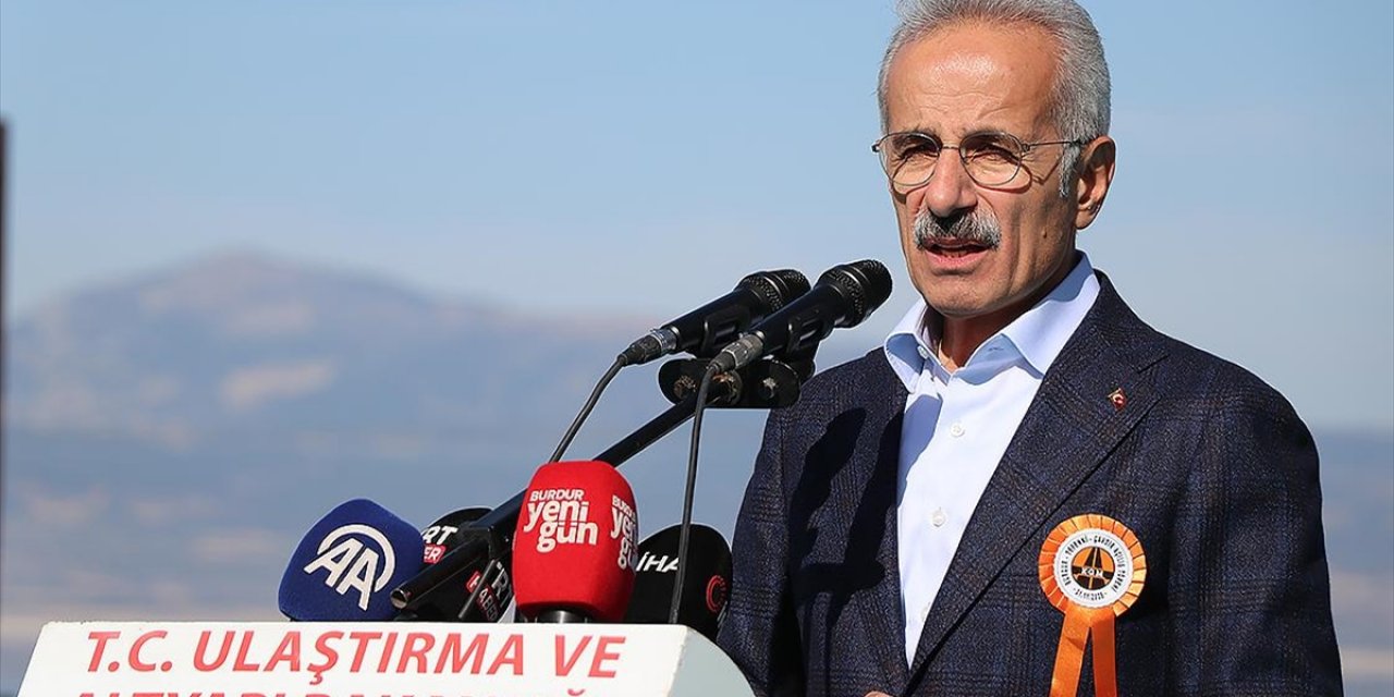 Bakan Uraloğlu: Milletimize Hiçbir Ayrım Gözetmeksizin Hizmet Etme Noktasında Gece Gündüz Gayret Edeceğiz