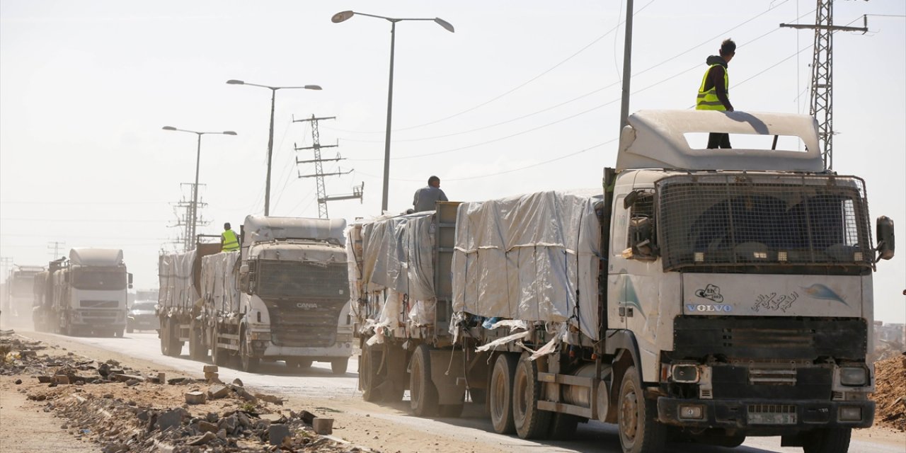 Ateşkesin Yürürlüğe Girmesinden Bu Yana Gazze'ye Sadece 3 Bin 203 Yardım Tırı Ulaştı
