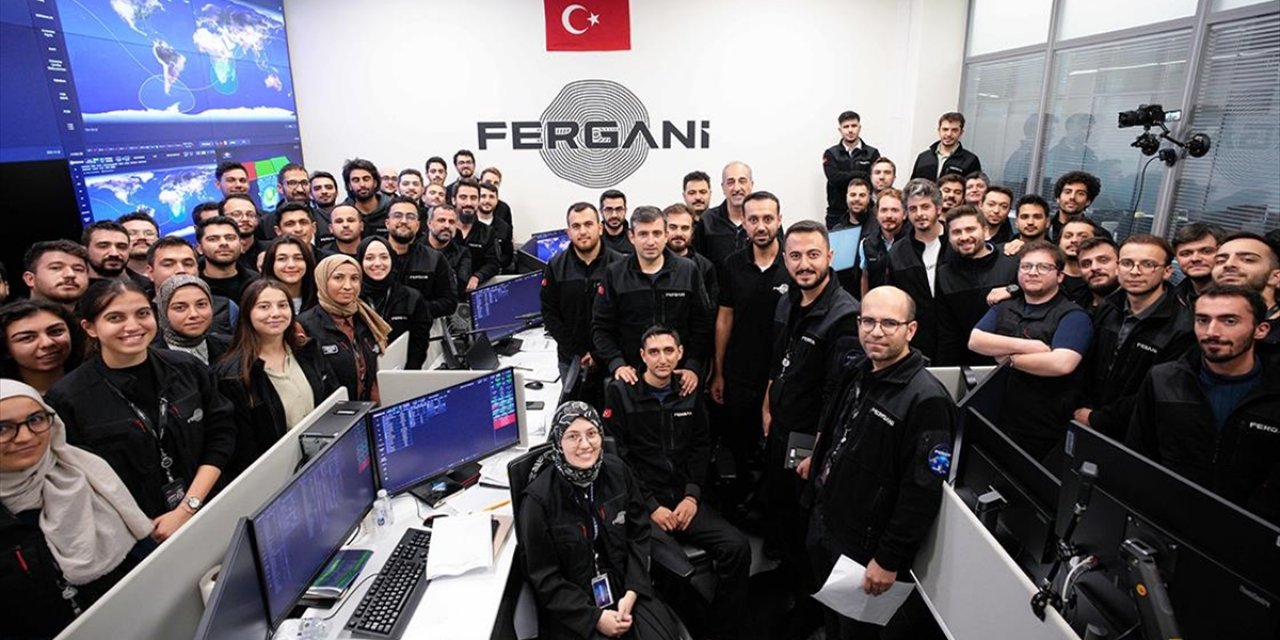 Milli Uydu Fergani Fgn-100-d2 Uzayda