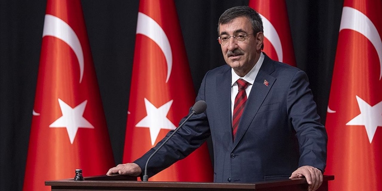 Cumhurbaşkanı Yardımcısı Yılmaz: Ekonomi Programımız, Makroekonomik Dengeyi Tesis Etmeye Odaklanmıştır