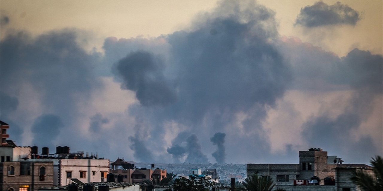 İsrail, Gazze'deki Ateşkesi İhlal Etmeye Devam Ediyor