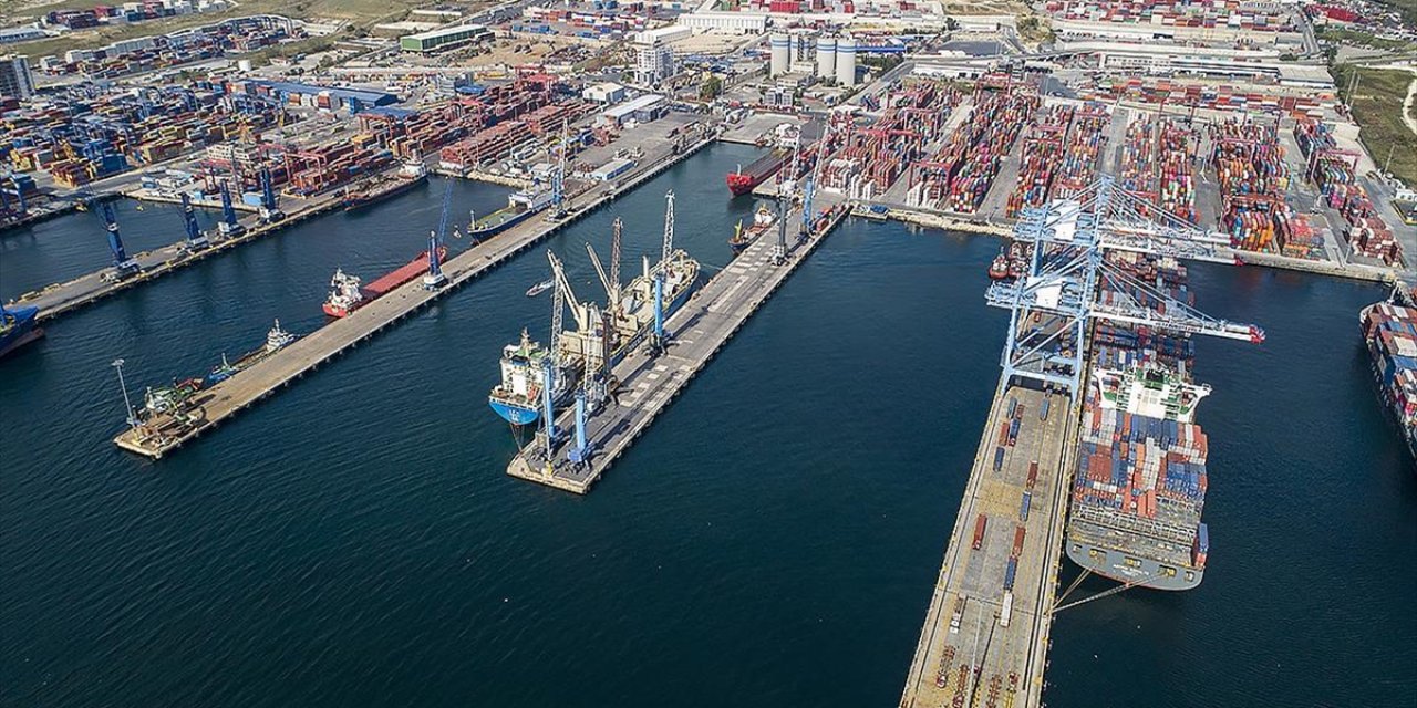 Ticaret Bakanı Bolat: Ekim Ayında Hem Aylık Hem de Yıllıklandırılmış Mal İhracatında Rekor Kırdık