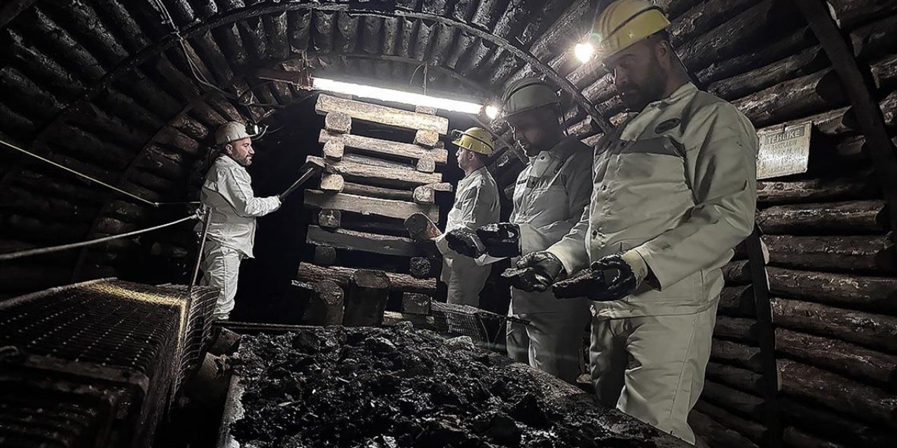 Türkiye Dünyada Ticareti Yapılan Yaklaşık 90 Madenden 70'ine Sahip