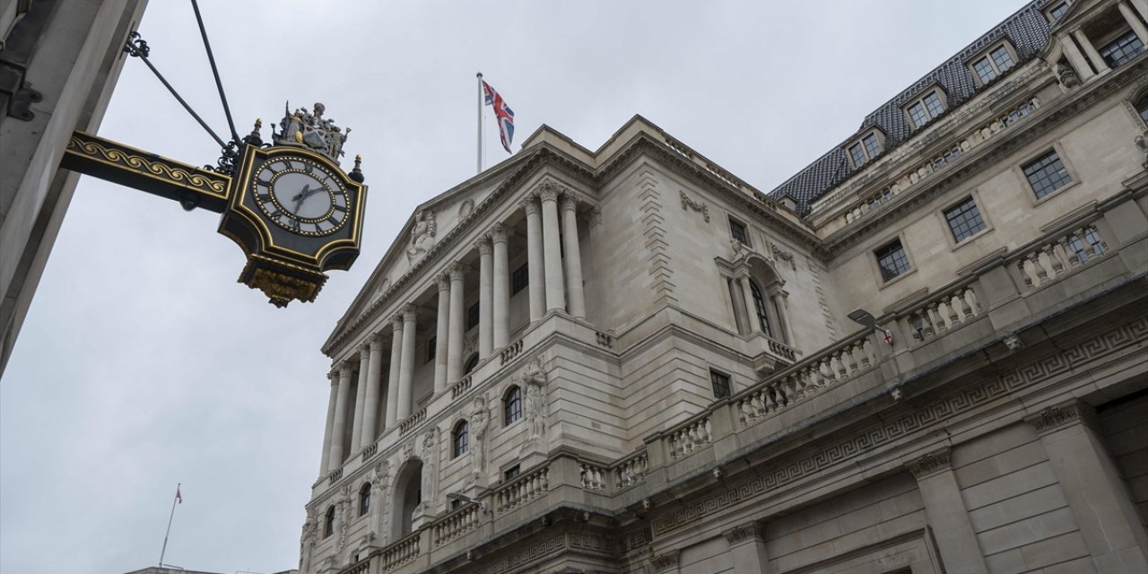 İngiltere Merkez Bankası Politika Faizinde Değişikliğe Gitmedi