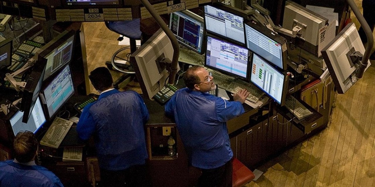 Küresel Piyasalarda Abd Verilerine İlişkin Belirsizlikler Risk İştahını Sınırlıyor