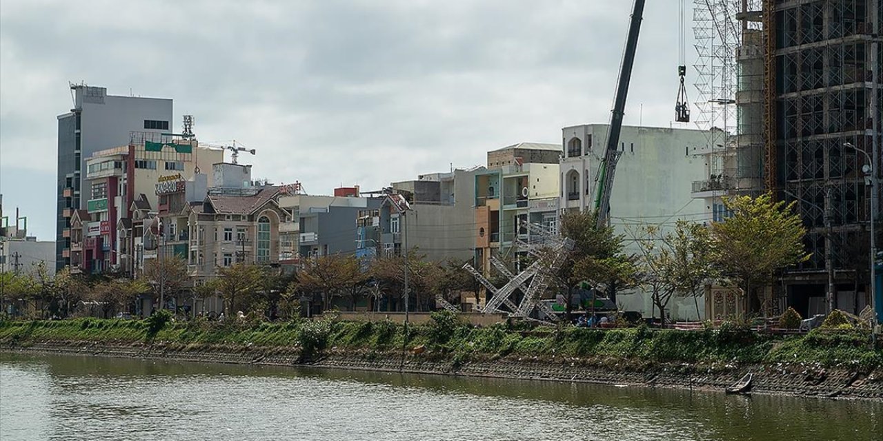 Filipinler'de Kalmaegi Tayfunu'nda Ölenlerin Sayısı 204'e Yükseldi