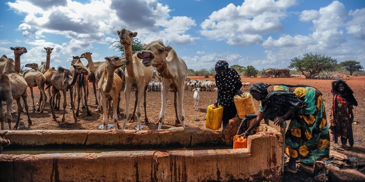 Aşırı Hava Olayları Son 10 Yılda 250 Milyon Kişiyi Yerinden Etti