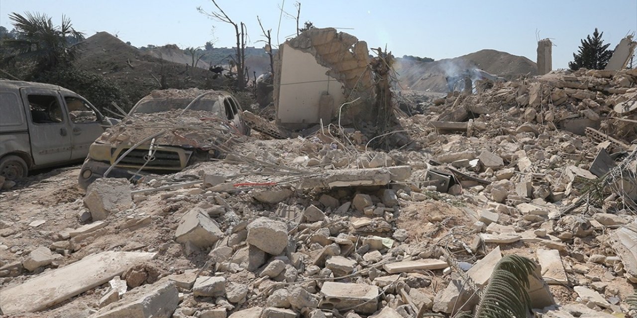 İsrail Ordusu, Lübnan'ın Güneyinde Çok Sayıda Binayı Yıktı